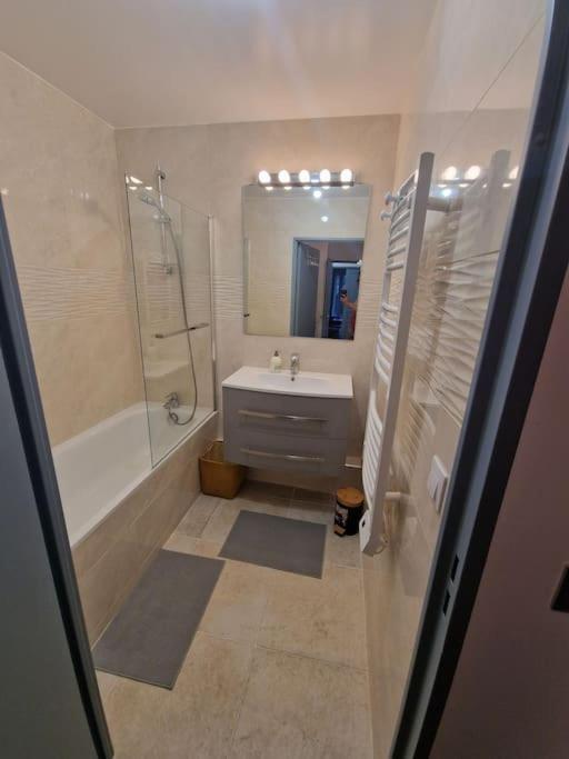 Magnifique Appartement Paris La Defense Bois-Colombes Exteriör bild